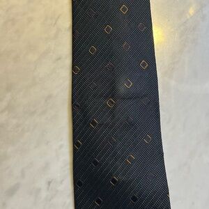 Elegant Black and Gold Geometric Men's Tie